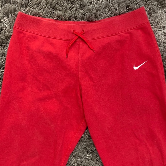 Nike Pants - Comfy, Straight-Leg Nike Sweatpants